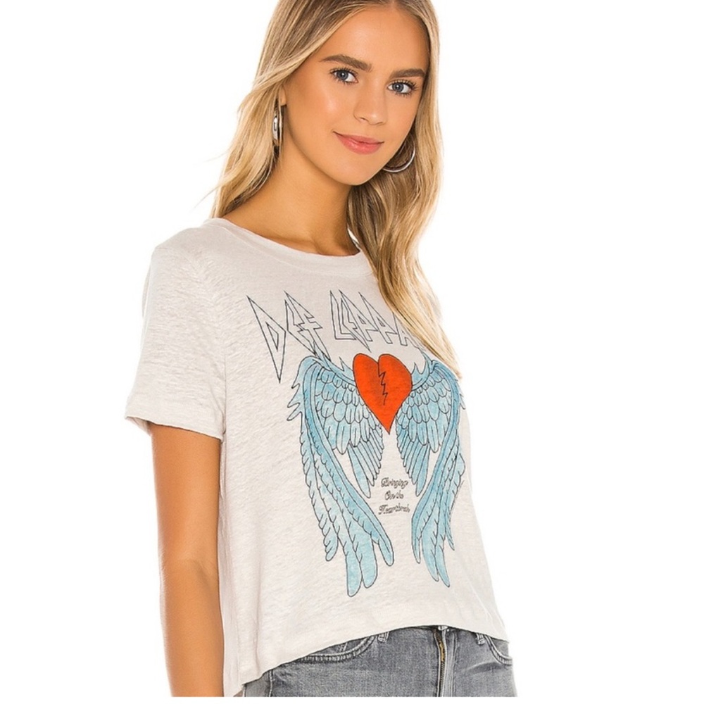 Def Leppard "Bringing On the Heartbreak" 1981 tour cropped tee